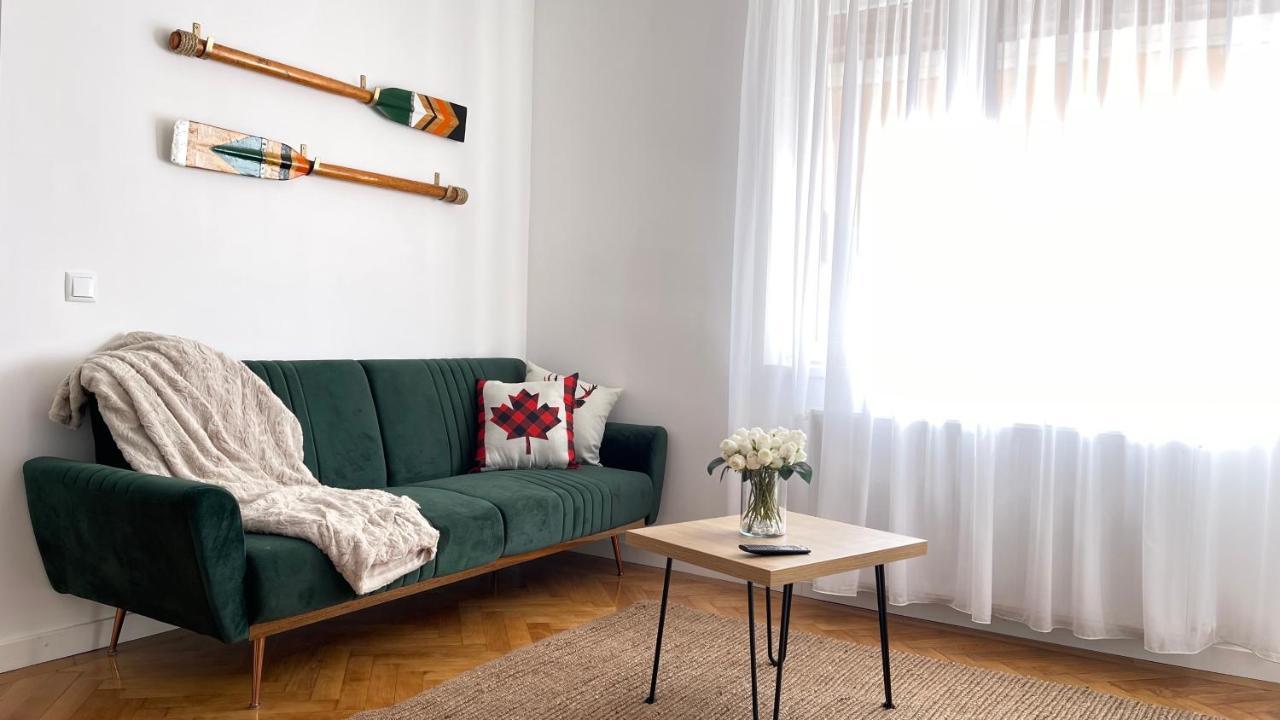 Apartment Maple *